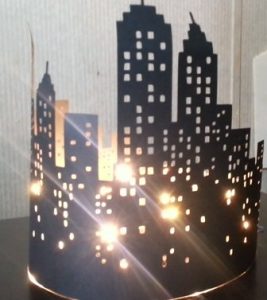 Extra large New York skyline silhouette party set of ten